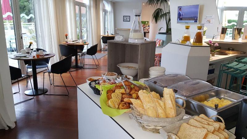 Privilège Appart-Hôtel Domaine De Mai - parking gratuit Mougins Extérieur photo